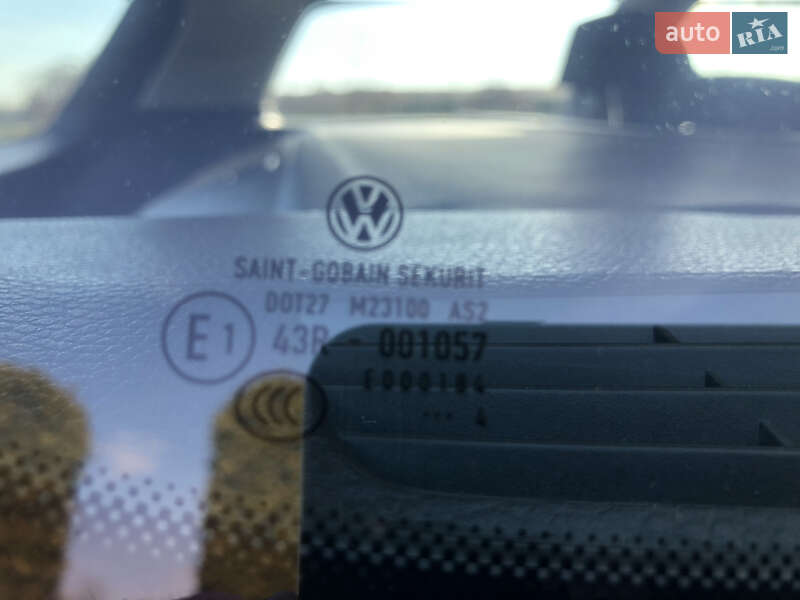 Универсал Volkswagen Passat 2014 в Жовкве