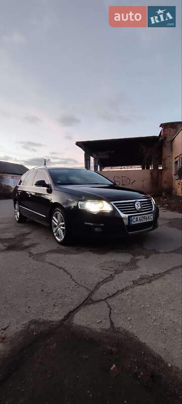Универсал Volkswagen Passat 2005 в 