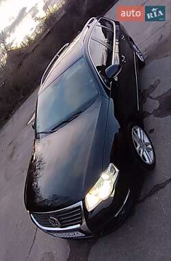 Универсал Volkswagen Passat 2005 в 