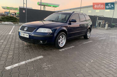 Універсал Volkswagen Passat 2001 в Житомирі