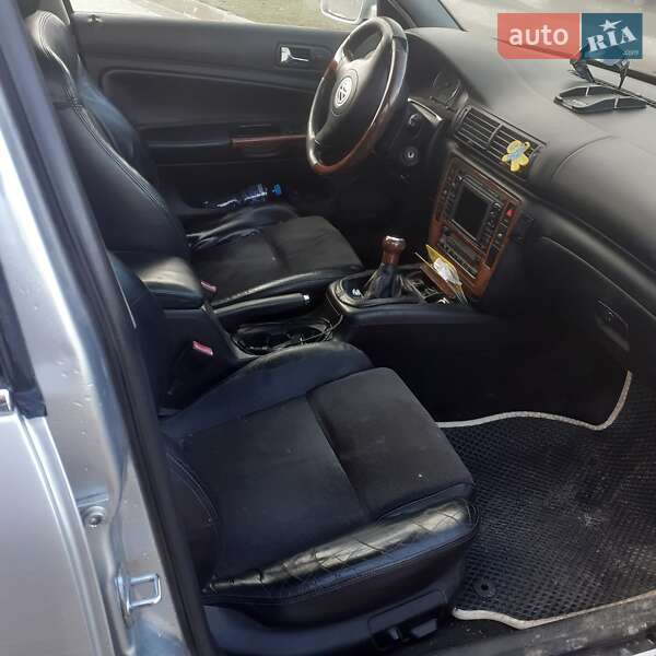 Седан Volkswagen Passat 2002 в Кропивницькому