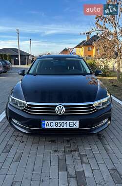 Універсал Volkswagen Passat 2017 в Луцьку