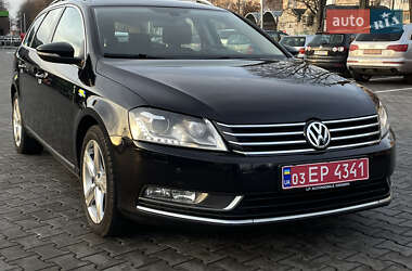 Універсал Volkswagen Passat 2014 в Луцьку