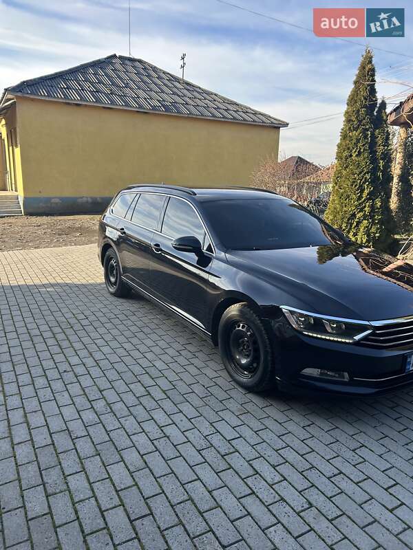 Універсал Volkswagen Passat 2016 в Мукачевому