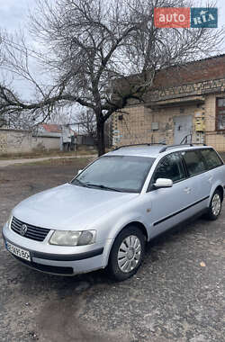 Універсал Volkswagen Passat 1999 в Миколаєві