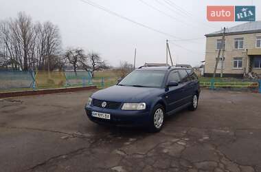 Универсал Volkswagen Passat 1998 в Попельне