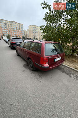 Универсал Volkswagen Passat 1998 в Киеве