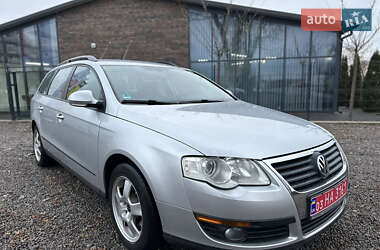 Универсал Volkswagen Passat 2006 в Виннице