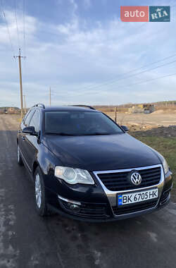 Універсал Volkswagen Passat 2007 в 
