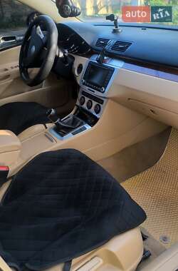 Универсал Volkswagen Passat 2006 в 