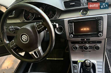 Седан Volkswagen Passat 2012 в Запорожье