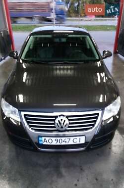 Седан Volkswagen Passat 2008 в Львове