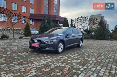 Універсал Volkswagen Passat 2016 в Нововолинську