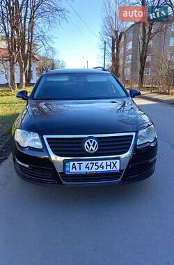 Універсал Volkswagen Passat 2005 в Надвірній