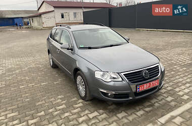 Універсал Volkswagen Passat 2007 в Сарнах