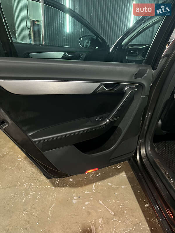 Универсал Volkswagen Passat 2013 в Самборе