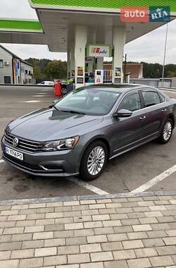 Седан Volkswagen Passat 2016 в Дніпрі