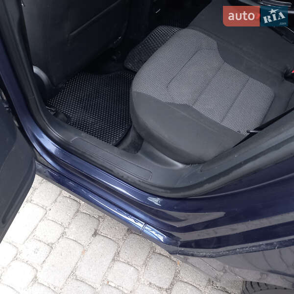 Универсал Volkswagen Passat 2014 в Львове