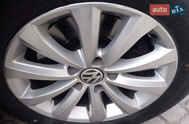 Универсал Volkswagen Passat 2014 в 