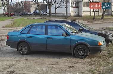 Седан Volkswagen Passat 1991 в Києві