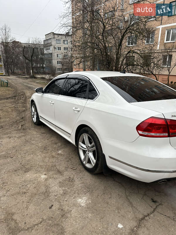 Седан Volkswagen Passat 2012 в Слов'янську
