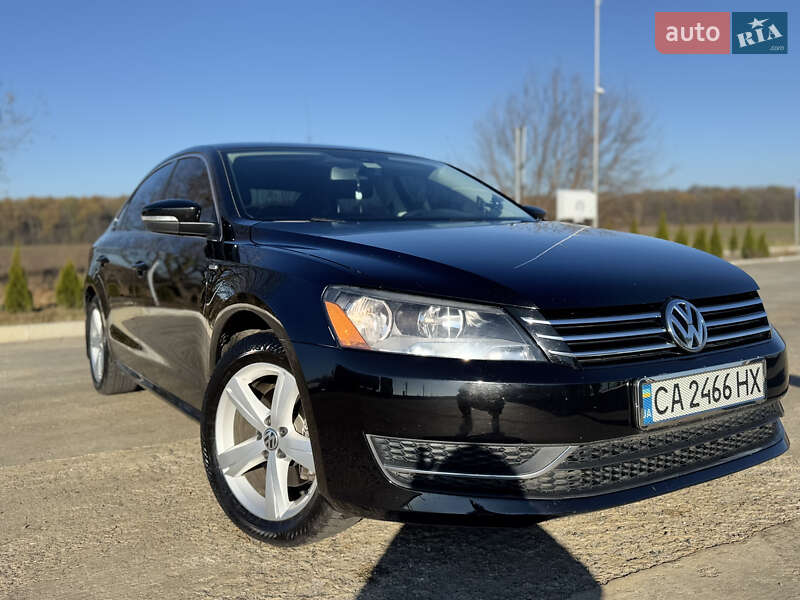 Седан Volkswagen Passat 2013 в Монастырище