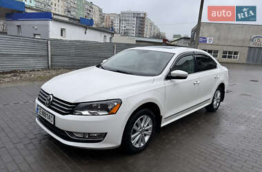 Седан Volkswagen Passat 2014 в Чернівцях