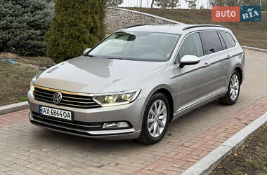 Універсал Volkswagen Passat 2015 в Червоному Донці