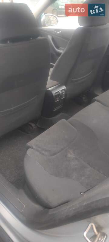 Седан Volkswagen Passat 2006 в Запоріжжі