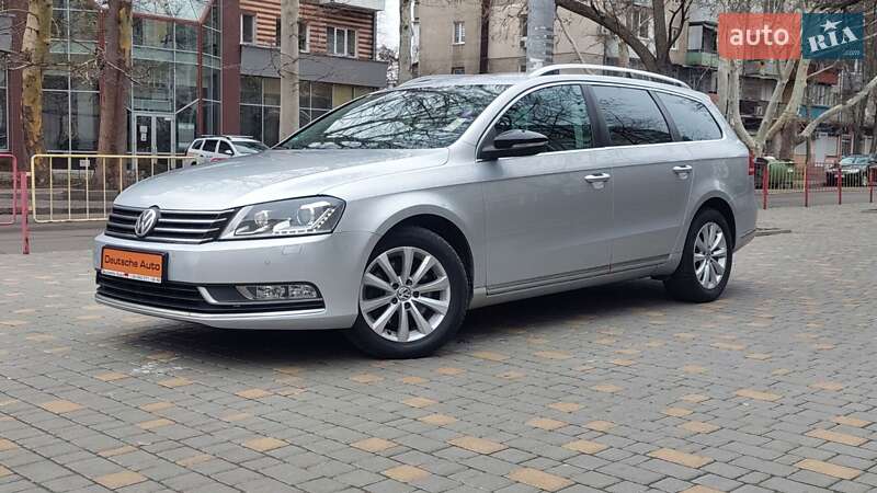 Универсал Volkswagen Passat 2015 в Одессе