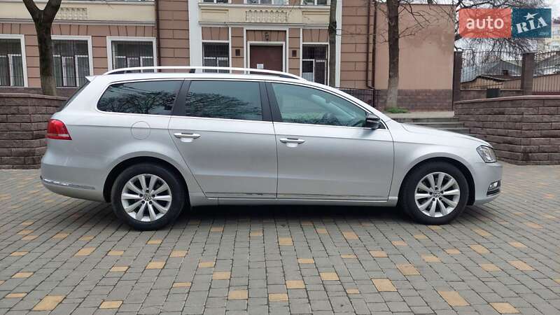 Универсал Volkswagen Passat 2015 в Одессе