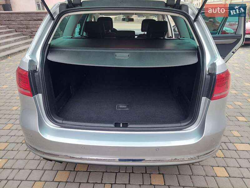 Универсал Volkswagen Passat 2015 в Одессе