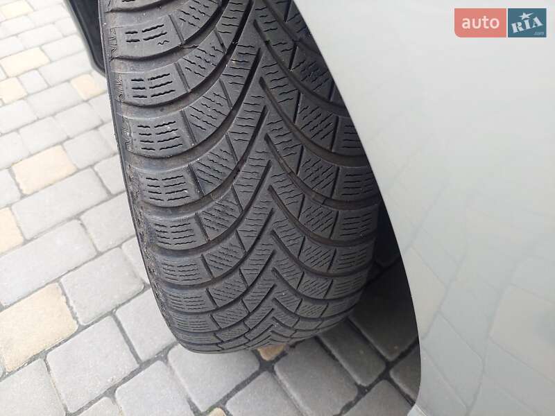 Универсал Volkswagen Passat 2015 в Одессе