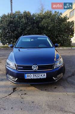 Універсал Volkswagen Passat 2013 в Мукачевому