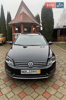 Универсал Volkswagen Passat 2011 в Ровно