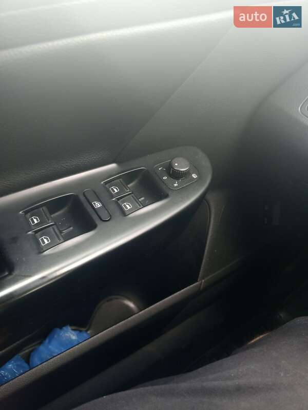 Универсал Volkswagen Passat 2008 в Ивано-Франковске