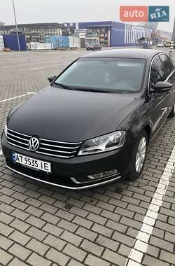 Седан Volkswagen Passat 2010 в Коломые