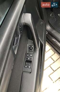 Седан Volkswagen Passat 2010 в Коломые