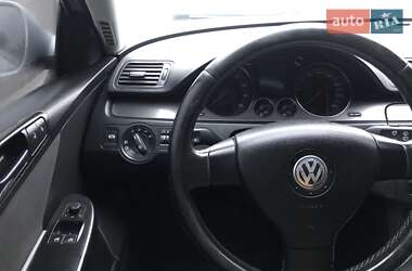 Універсал Volkswagen Passat 2007 в Овручі