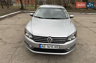 Седан Volkswagen Passat 2014 в Марганці