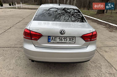 Седан Volkswagen Passat 2014 в Марганці