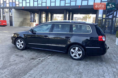 Універсал Volkswagen Passat 2009 в Рівному