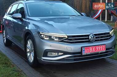 Универсал Volkswagen Passat 2020 в Млинове