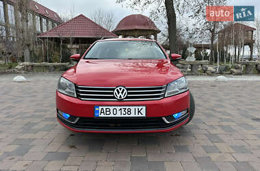 Універсал Volkswagen Passat 2011 в Миколаєві