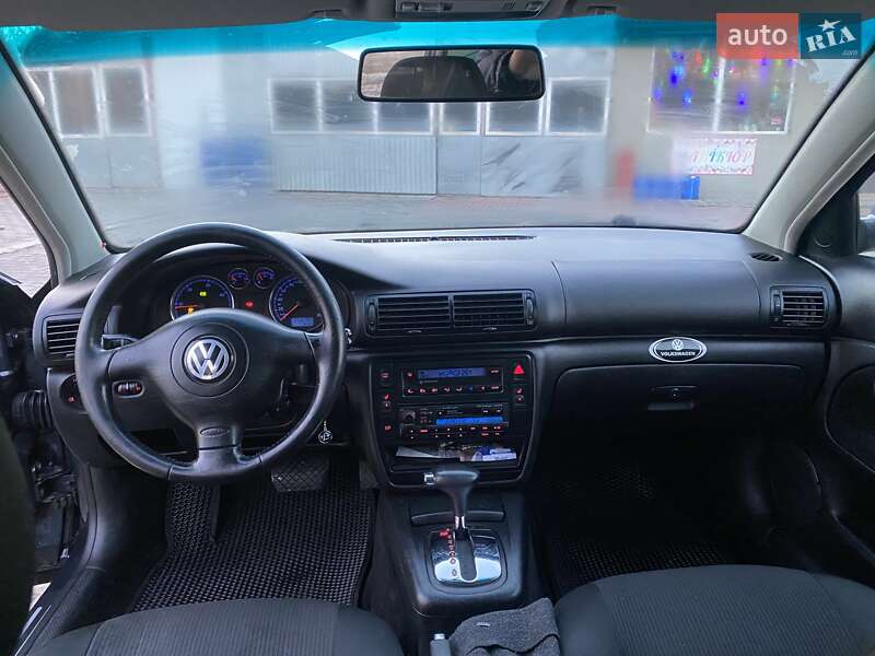 Универсал Volkswagen Passat 2003 в Черновцах