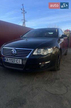 Седан Volkswagen Passat 2005 в Миколаєві