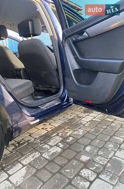 Универсал Volkswagen Passat 2011 в 