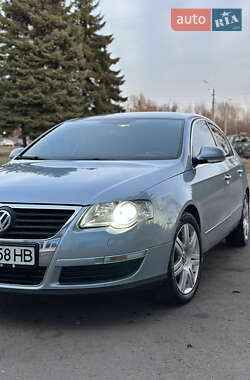 Седан Volkswagen Passat 2005 в Львові