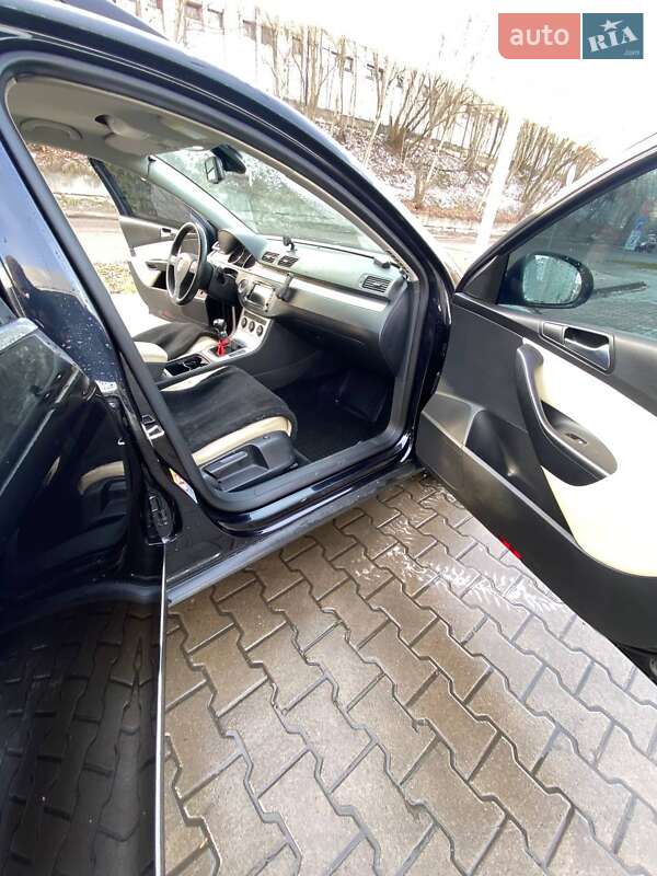 Универсал Volkswagen Passat 2009 в Львове