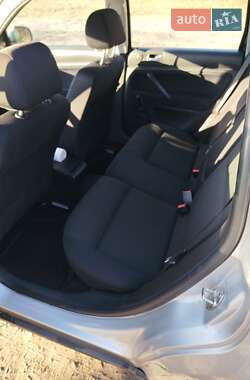 Универсал Volkswagen Passat 2000 в  Универсал Volkswagen Passat 2000 в